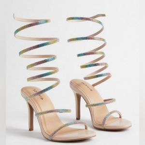 Torrid Lace Up Embroidered Heel Sandal (7.5WW) NWT